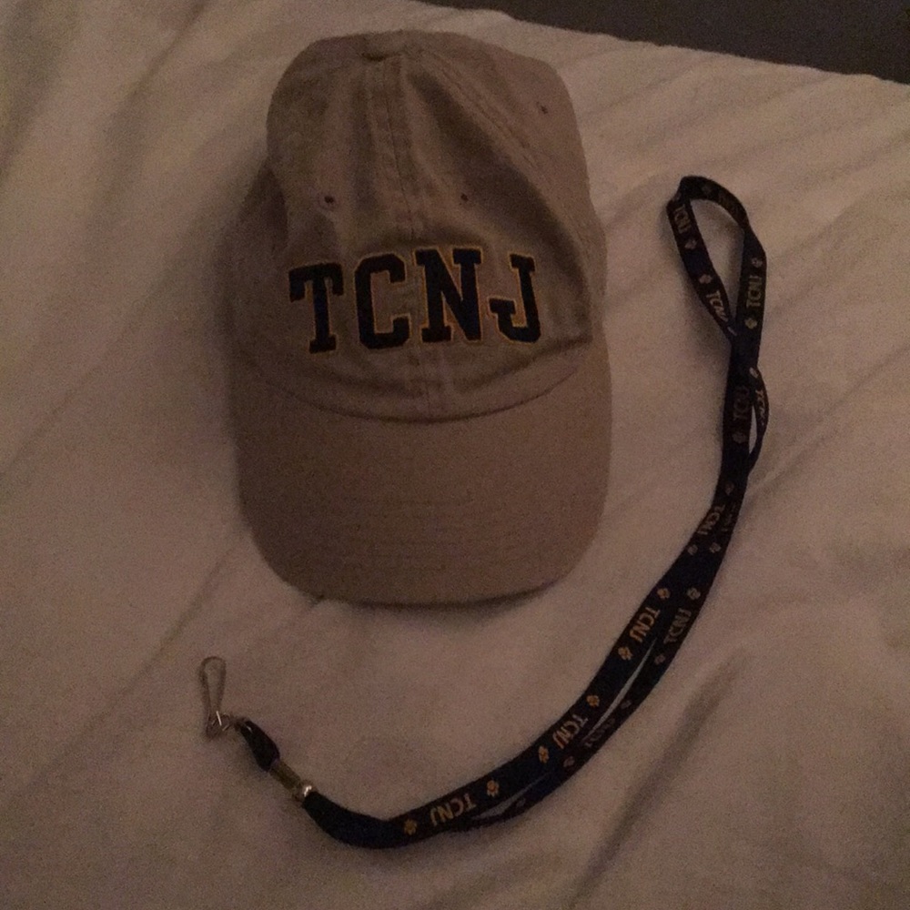 TCNJ Hat and Lanyard Bundle